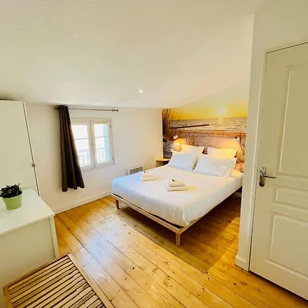 Daire Vue Port - Joli T2 *