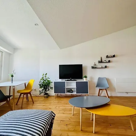 Vue Port - Joli T2 Daire