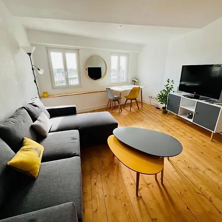 Vue Port - Joli T2 Daire *