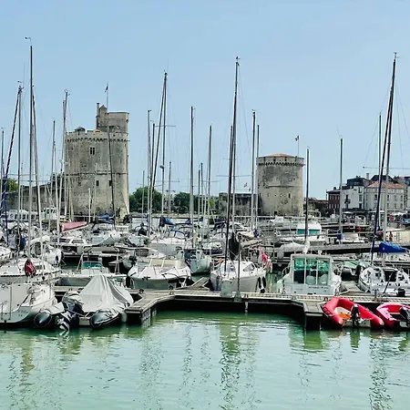Vue Port - Joli T2 Daire *