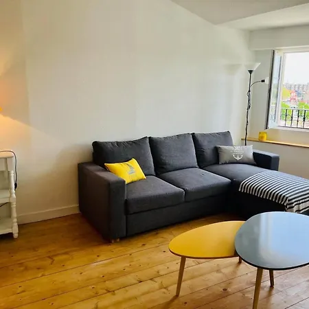 Vue Port - Joli T2 La Rochelle (Charente-Maritime)