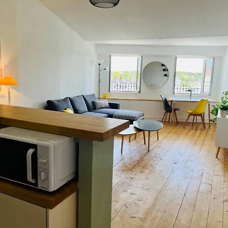 Appartement Vue Port - Joli T2 *