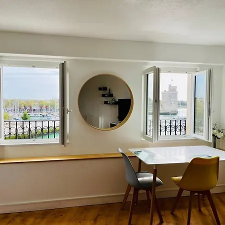 Vue Port - Joli T2 La Rochelle (Charente-Maritime)